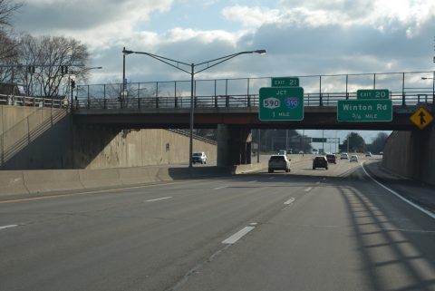 I-490 east one mile ahead of I-590/NY 590 in Rochester.