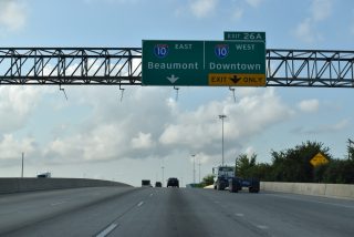 IH 610 south at IH 10/US 90 - Houston, TX
