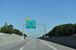 I-75 South Metro Express Lane one mile ahead of I-675