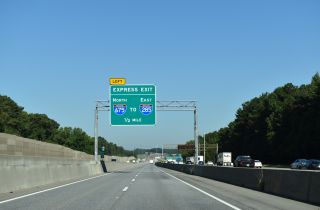 I-75 South Metro Express Lanes a half mile ahead of I-675