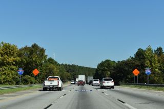 End shields for Interstate 675 north