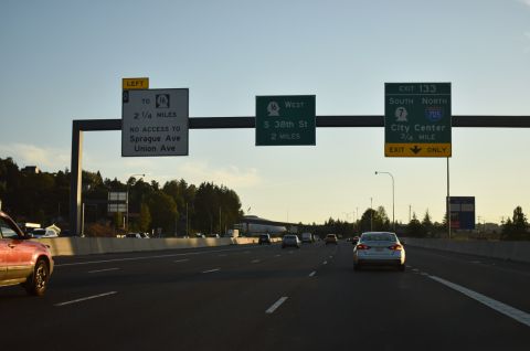 I-5 south at Portland Ave, 0.75 miles from I-705/SR 7 in Tacoma, WA
