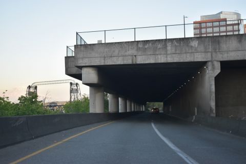 I-705 south below Fireman's Park in Tacoma, Washington