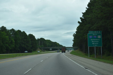 I-95 north one mile ahead of I-587/795 and US 264 near Wilson, NC